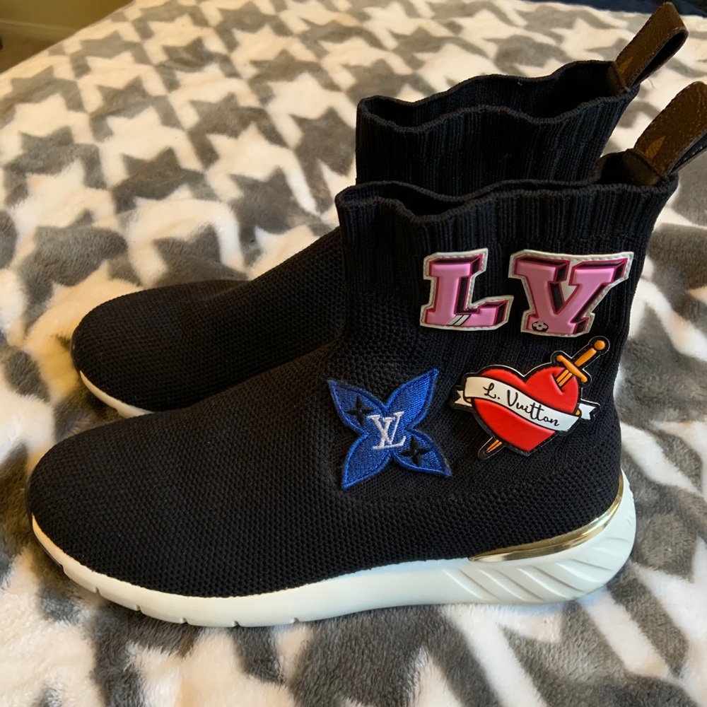 LOUIS VUITTON SOCK SHOE 100% authentic